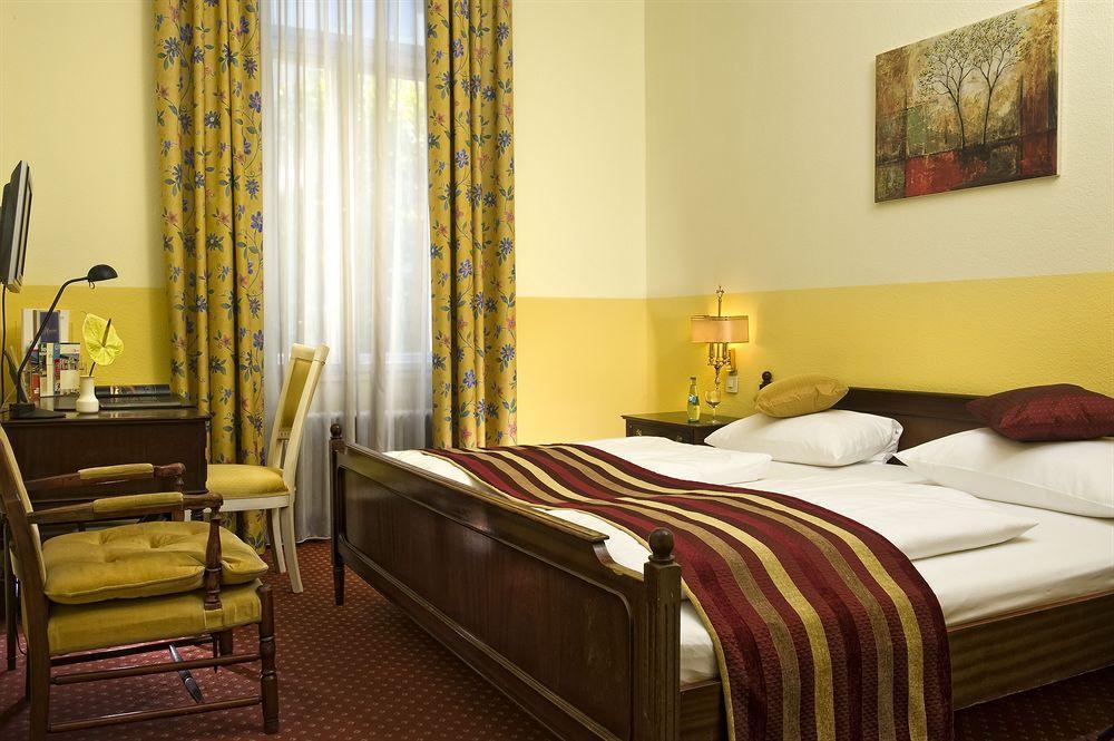 Grand City Hotel Berlin Zentrum Cameră foto